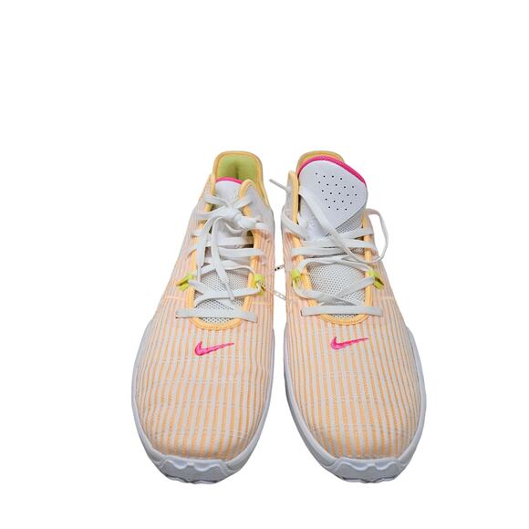 NEW Nike 17 Lebron Witness 6 Melon Sneaker Basketball Orange Lace Up Sport - Picture 4 of 8